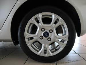 Ford Fiesta 5-door 1.4 Trend - Image 29