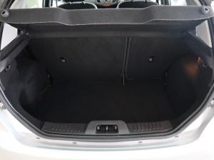 Ford Fiesta 5-door 1.4 Trend - Image 6