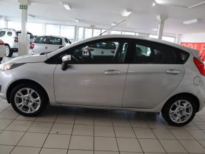 Ford Fiesta 5-door 1.4 Trend - Image 8