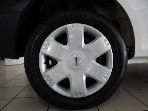 Nissan NP200 1.6i safety pack (aircon) - Image 18