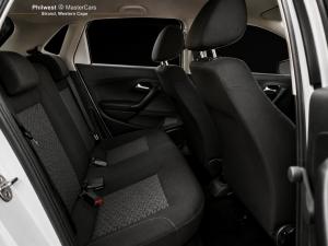 Volkswagen Polo Vivo hatch 1.6 Life - Image 11