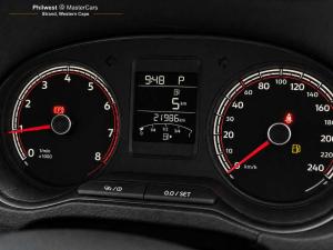 Volkswagen Polo Vivo hatch 1.6 Life - Image 19