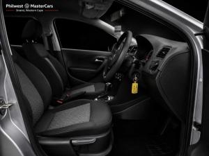 Volkswagen Polo Vivo hatch 1.6 Life - Image 11