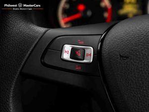 Volkswagen Polo Vivo hatch 1.6 Life - Image 25