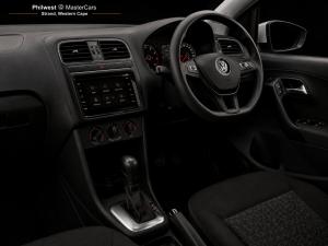 Volkswagen Polo Vivo hatch 1.6 Life - Image 11