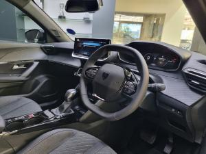Peugeot 2008 1.2T Allure - Image 12