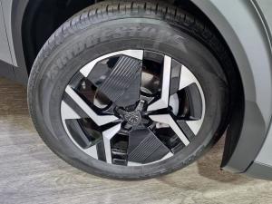 Peugeot 2008 1.2T Allure - Image 8