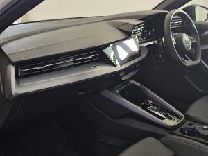 Audi A3 Sportback TFSI S line Black - Image 17