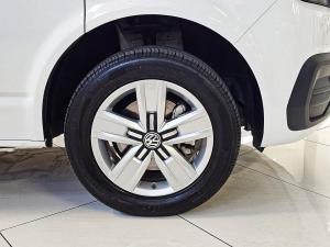 Volkswagen Transporter 2.0TDI Kombi SWB Trendline auto - Image 7