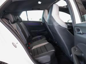 Volkswagen Golf 1.4TSI R-Line Plus - Image 19