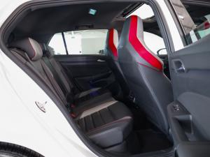 Volkswagen Golf GTI - Image 16