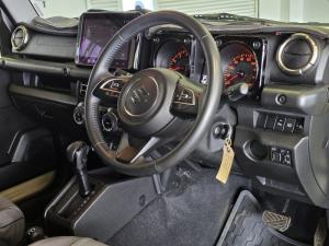 Suzuki Jimny 1.5 GLX AllGrip 5-door auto - Image 17
