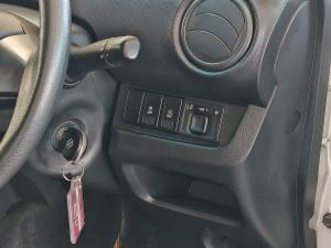 Suzuki S-Presso 1.0 GL manual - Image 13