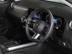 Mercedes-Benz GLA GLA200 Progressive - Image 10