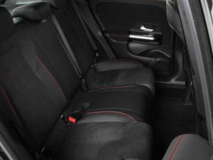 Mercedes-Benz GLA GLA200 Progressive - Image 17