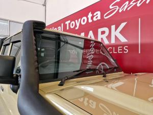 Toyota Land Cruiser 79 2.8GD-6 double cab auto - Image 19