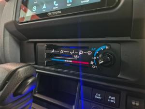 Toyota Land Cruiser 79 2.8GD-6 double cab auto - Image 23