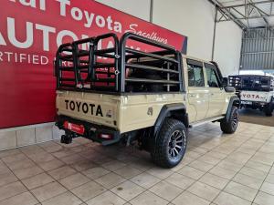 Toyota Land Cruiser 79 2.8GD-6 double cab auto - Image 25