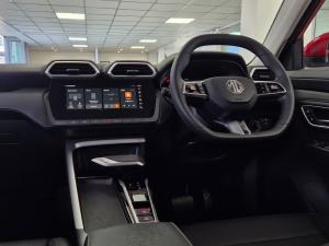 MG ZS Pro 1.5T Comfort - Image 11