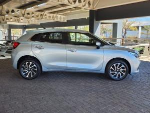 Suzuki Baleno 1.5 GLX manual - Image 10