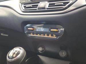 Suzuki Baleno 1.5 GLX manual - Image 22