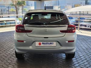 Suzuki Baleno 1.5 GLX manual - Image 8