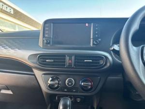 Hyundai Grand i10 1.2 Premium hatch - Image 18