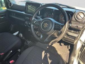 Suzuki Jimny 1.5 GLX AllGrip 3-door manual - Image 19