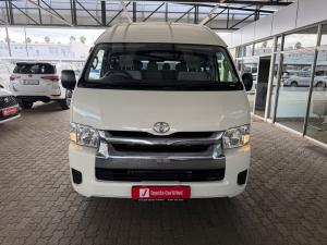Toyota Hiace 2.5D-4D bus 14-seater GL - Image 4