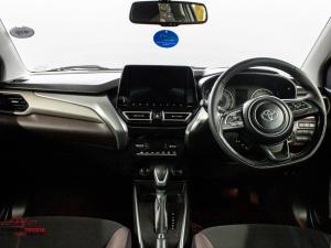 Toyota Starlet Cross 1.5 XR auto - Image 6