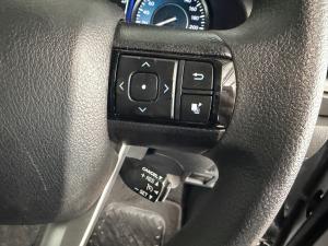 Toyota Fortuner 2.4GD-6 manual - Image 9