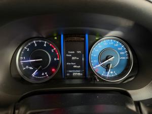 Toyota Fortuner 2.4GD-6 manual - Image 11