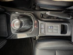 Toyota Fortuner 2.4GD-6 manual - Image 12