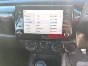 Toyota Hilux 2.4GD-6 double cab Raider manual - Image 14
