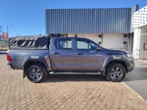 Toyota Hilux 2.4GD-6 double cab Raider manual - Image 3
