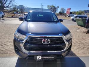 Toyota Hilux 2.4GD-6 double cab Raider manual - Image 4