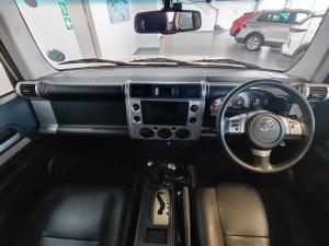 Toyota FJ Cruiser FJ Cruiser - Image 6