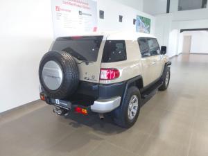 Toyota FJ Cruiser FJ Cruiser - Image 2