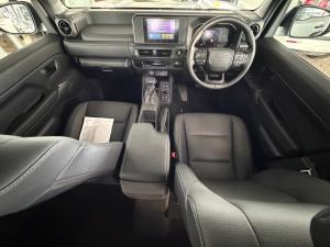 Toyota Land Cruiser FJ 2.7 4x4 VX - Image 6