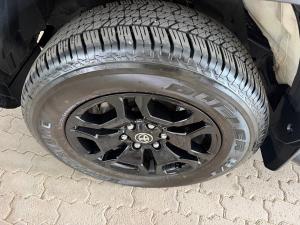Toyota Land Cruiser FJ 2.7 4x4 VX - Image 16