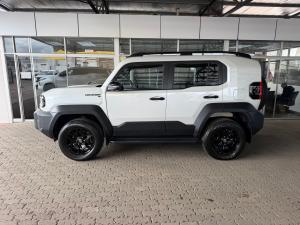 Toyota Land Cruiser FJ 2.7 4x4 VX - Image 19