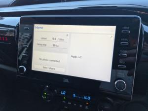 Toyota Hilux 2.8GD-6 double cab Legend auto - Image 12