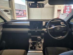 Toyota RAV4 2.5 HEV GX E-Four - Image 6