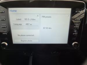 Toyota Hilux 2.4GD-6 double cab 4x4 Raider manual - Image 13