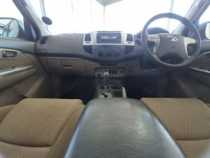 Toyota Fortuner 2.5D-4D auto - Image 6