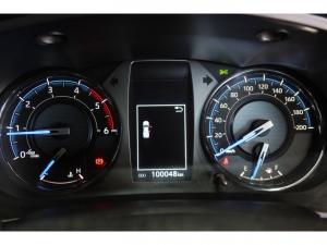 Toyota Hilux 2.8GD-6 Xtra cab 4x4 Legend manual - Image 11