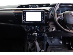 Toyota Hilux 2.8GD-6 Xtra cab 4x4 Legend manual - Image 15