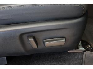 Toyota Hilux 2.8GD-6 Xtra cab 4x4 Legend manual - Image 19
