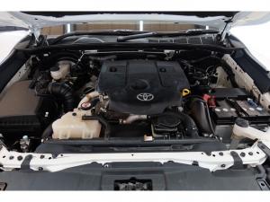 Toyota Hilux 2.8GD-6 Xtra cab 4x4 Legend manual - Image 21
