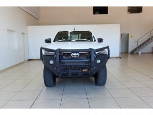 Toyota Hilux 2.8GD-6 Xtra cab 4x4 Legend manual - Image 4